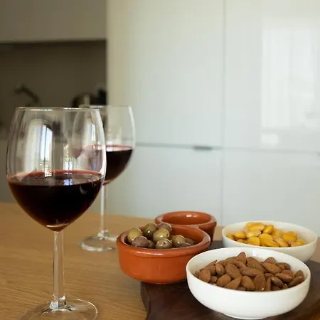 アパート My Is Yours *